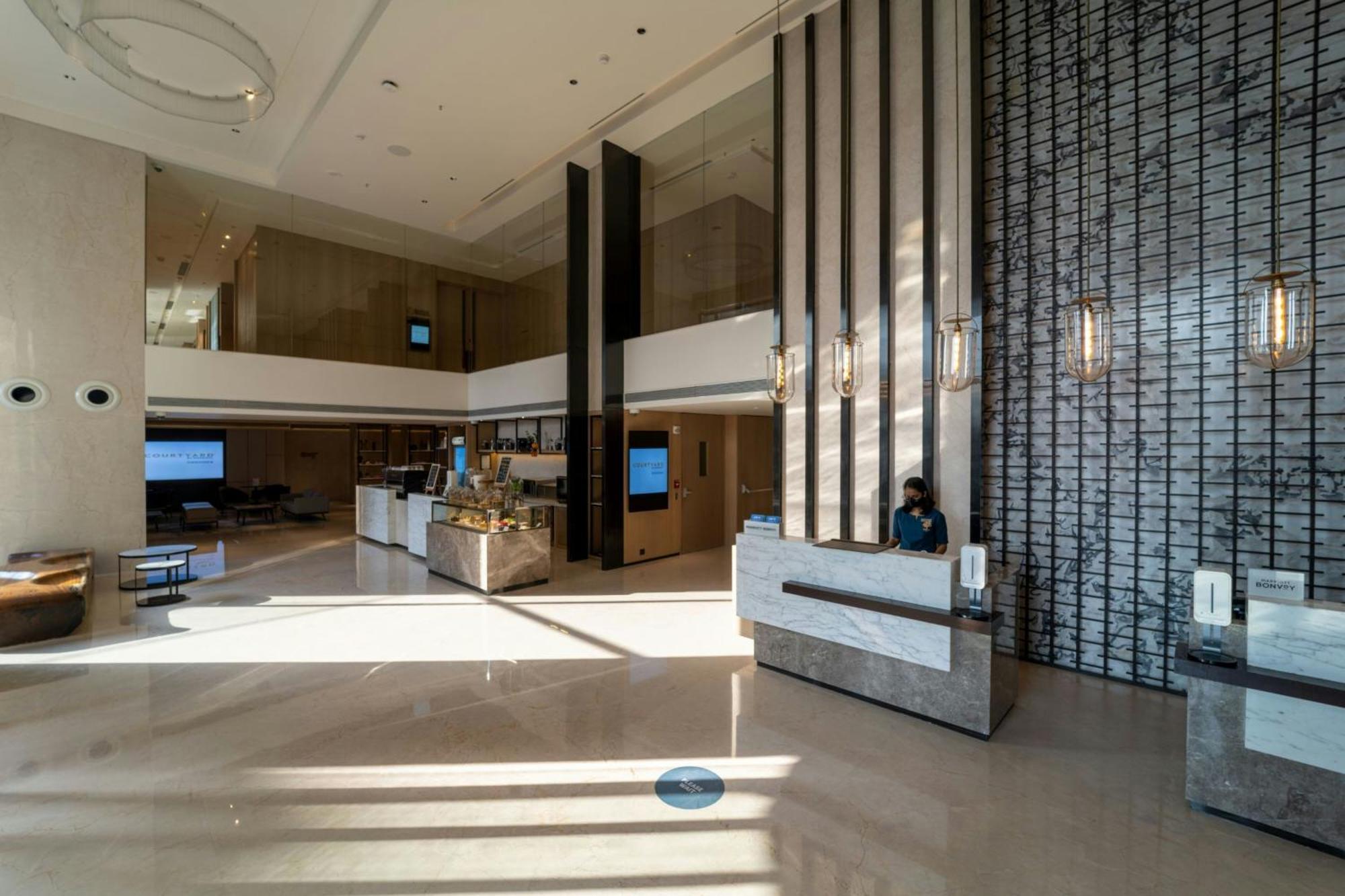 Courtyard By Marriott Vadódara Exteriér fotografie