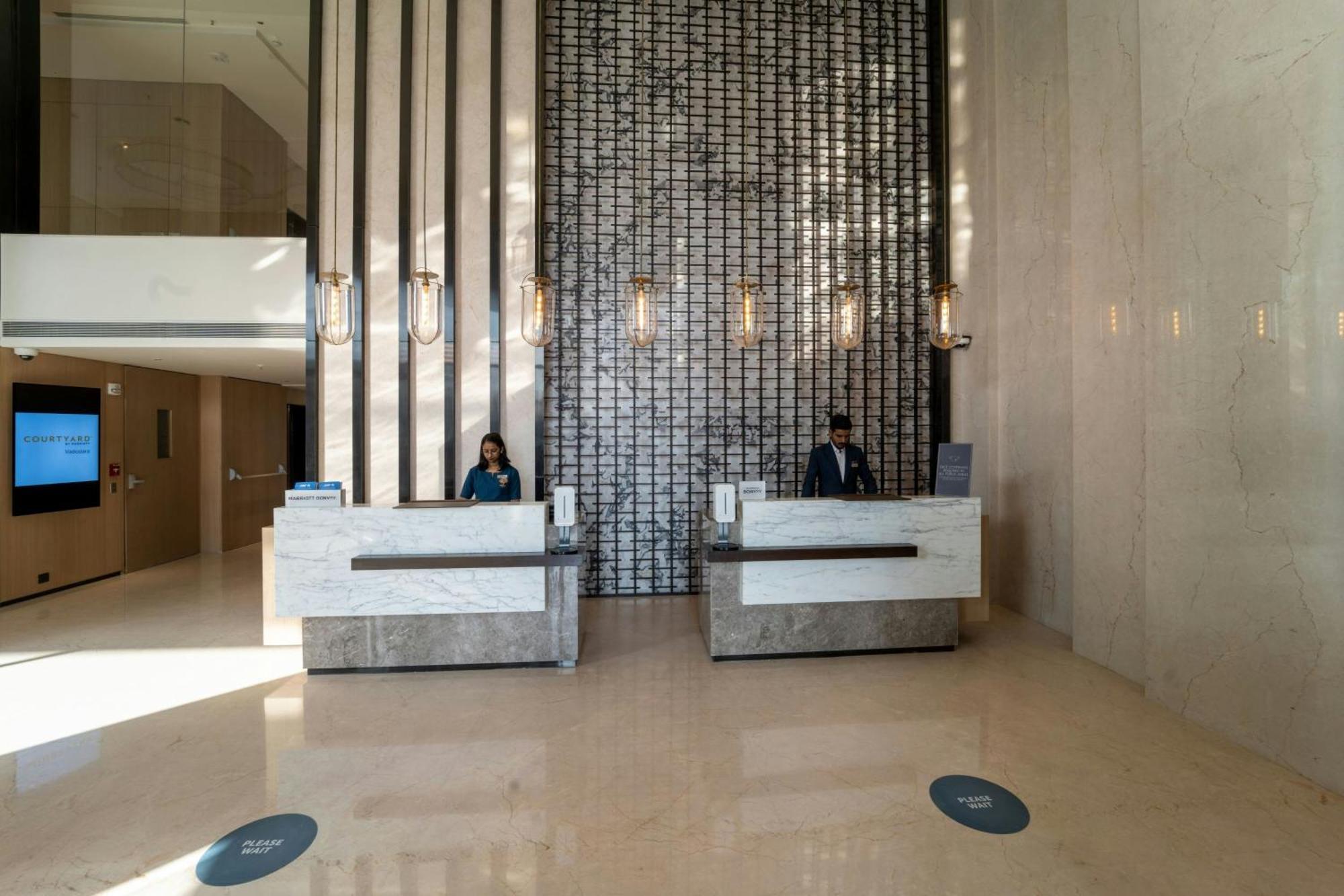 Courtyard By Marriott Vadódara Exteriér fotografie